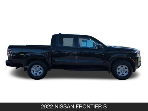 2022 Nissan Frontier S