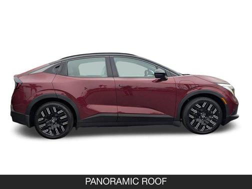 2026 Nissan Leaf PLATINUM+