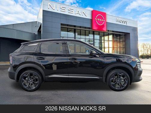 2026 Nissan Kicks SR