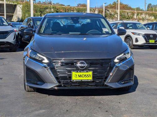 2025 Nissan Altima S FWD