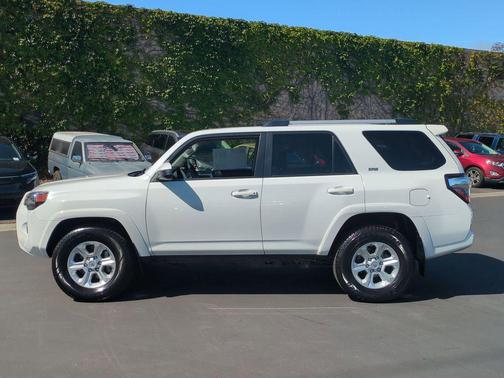 Ice Cap 2024 Toyota 4Runner SR5