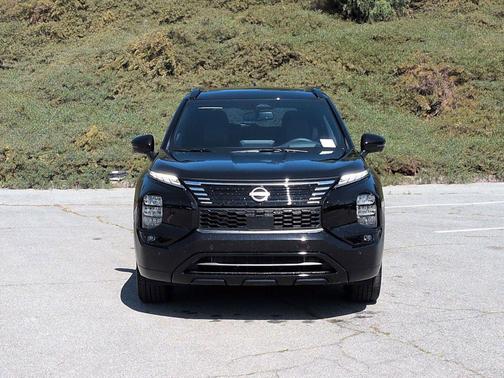 Cosmic Black 2026 Nissan Rogue Platinum