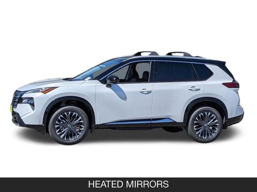 Everest White Pearl/Super Black 2026 Nissan Rogue Platinum