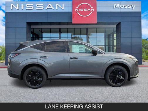 2025 Nissan Murano SV