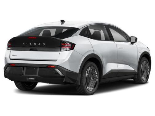 Everest White Pearl Tricoat 2026 Nissan Leaf S+