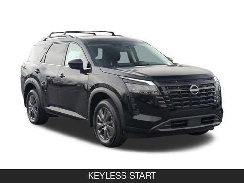 Super Black 2026 Nissan Pathfinder SV