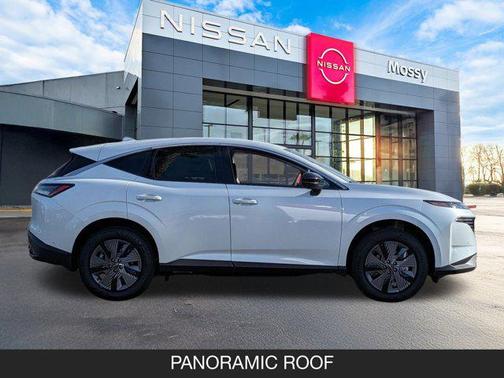 2025 Nissan Murano SL