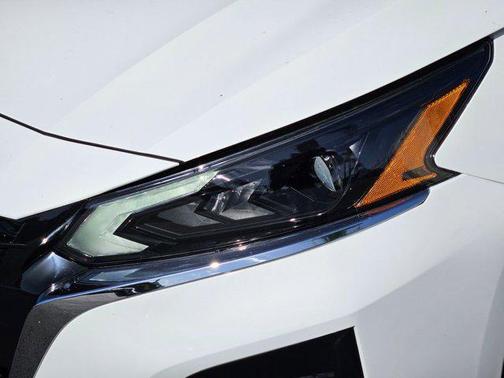 2025 Nissan Altima S FWD