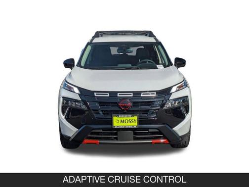 Everest White Pearl Tricoat 2026 Nissan Rogue Rock Creek