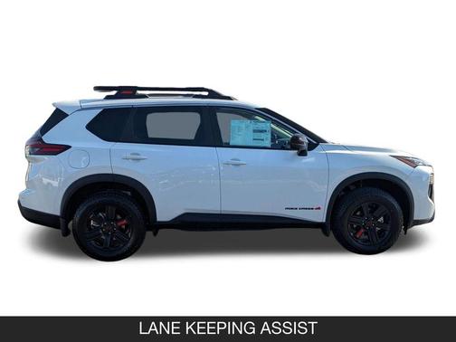 Everest White Pearl Tricoat 2026 Nissan Rogue Rock Creek
