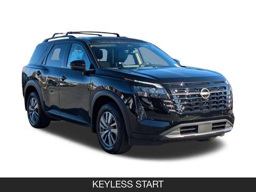 Super Black 2026 Nissan Pathfinder SL