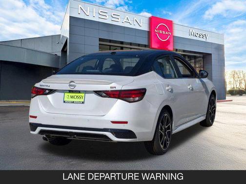 2025 Nissan Sentra SR