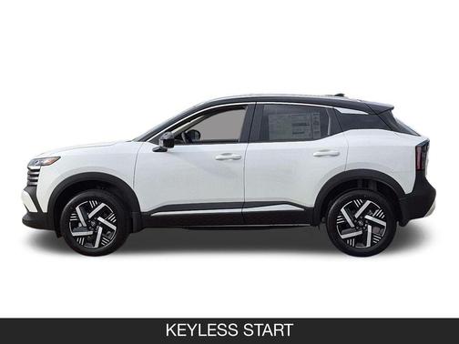 Aspen White/Super Black 2026 Nissan Kicks SV