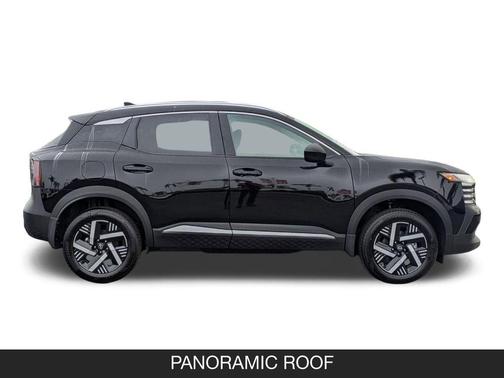 Super Black 2026 Nissan Kicks SV