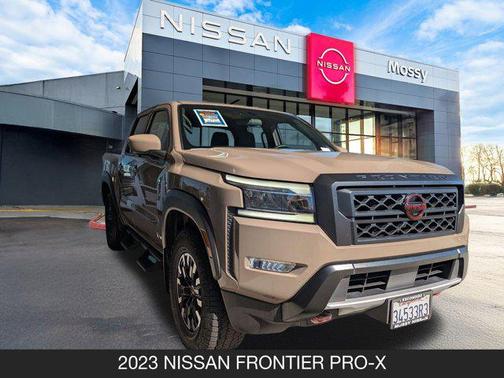 2023 Nissan Frontier PRO-X