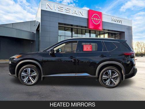 2022 Nissan Rogue SL
