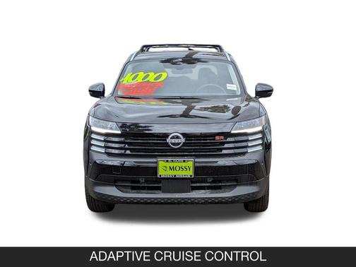 Super Black 2026 Nissan Kicks SR