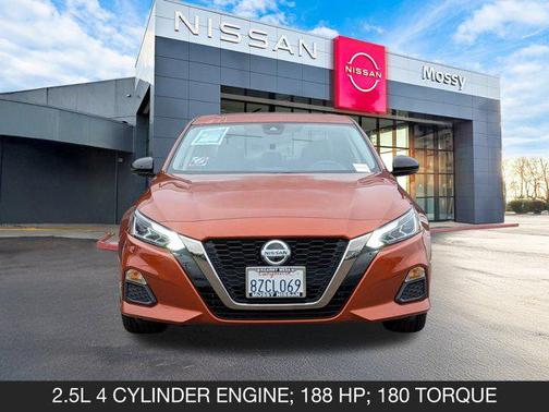2021 Nissan Altima SR FWD