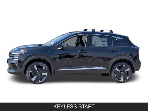 Super Black 2026 Nissan Kicks SR