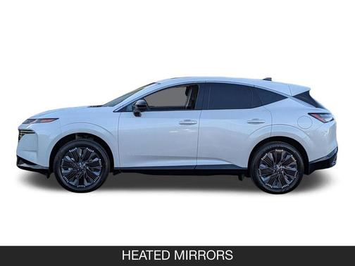 Everest White Pearl Tricoat 2026 Nissan Murano Platinum