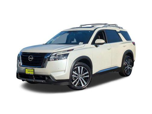 Pearl White Tricoat 2023 Nissan Pathfinder Platinum 4WD
