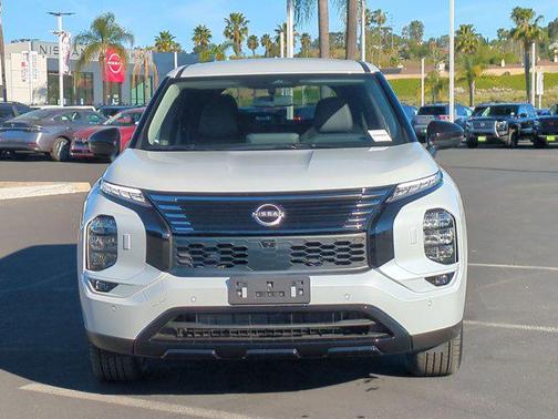 2026 Nissan Rogue SL