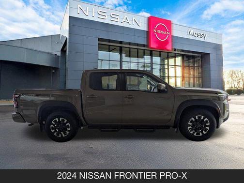 2024 Nissan Frontier PRO-X