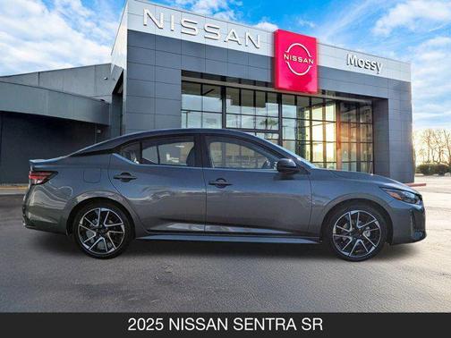 2025 Nissan Sentra SR