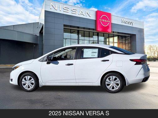 2025 Nissan Versa 1.6 S