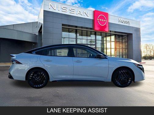 2026 Nissan Sentra SR