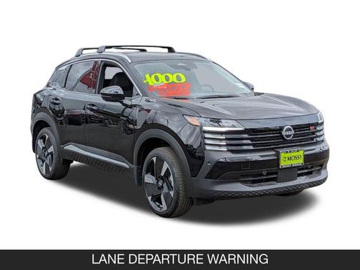 Super Black 2026 Nissan Kicks SR