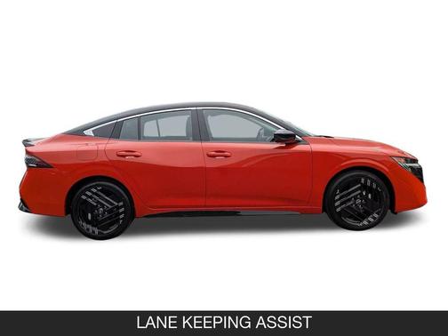 Energetic Ember/Super Black 2026 Nissan Sentra SR