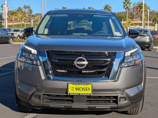 2025 Nissan Pathfinder S FWD