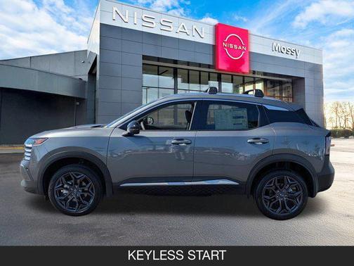 2026 Nissan Kicks SR