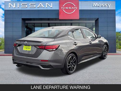 2025 Nissan Sentra SR