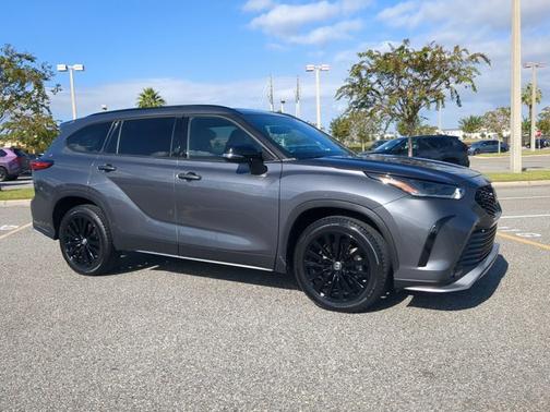 2023 Toyota Highlander XSE
