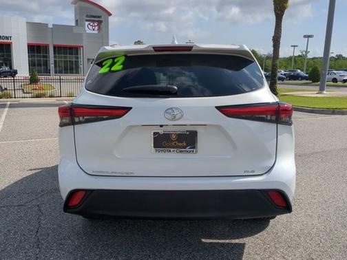 2022 Toyota Highlander XLE