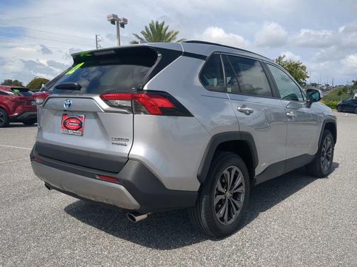 2022 Toyota RAV4 Hybrid Limited