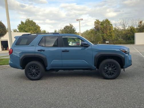 2025 Toyota 4Runner SR5