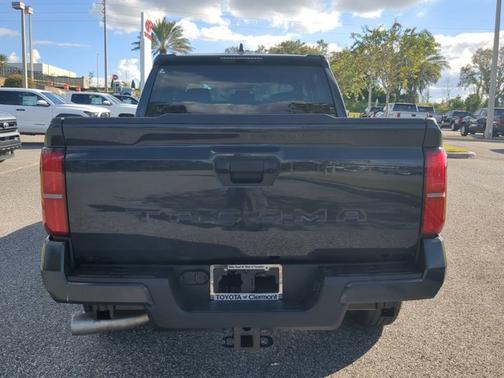 2025 Toyota Tacoma SR5