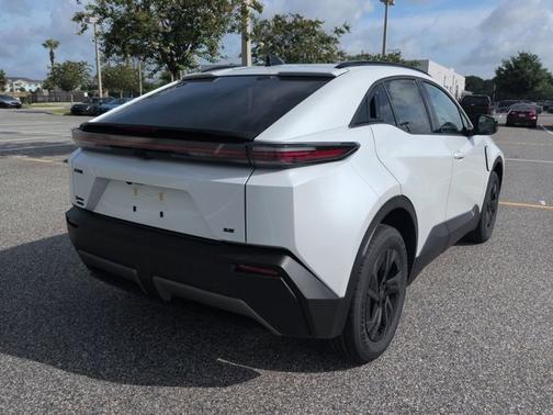 Wind Chill Prl 2026 Toyota C-HR SE