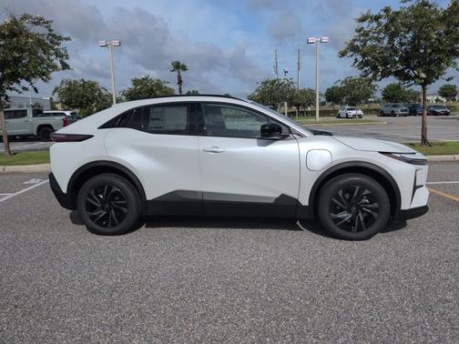 Wind Chill Prl 2026 Toyota C-HR SE