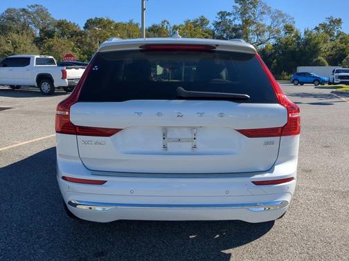 2022 Volvo XC60 Inscription