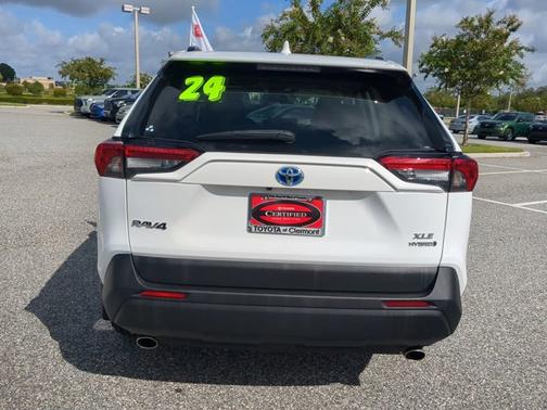 2024 Toyota RAV4 Hybrid XLE