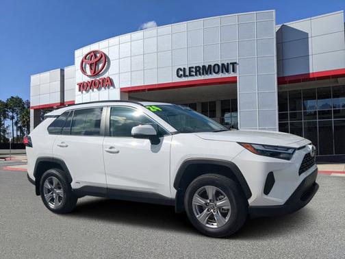 2024 Toyota RAV4 Hybrid XLE