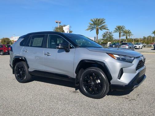 2024 Toyota RAV4 Hybrid XSE