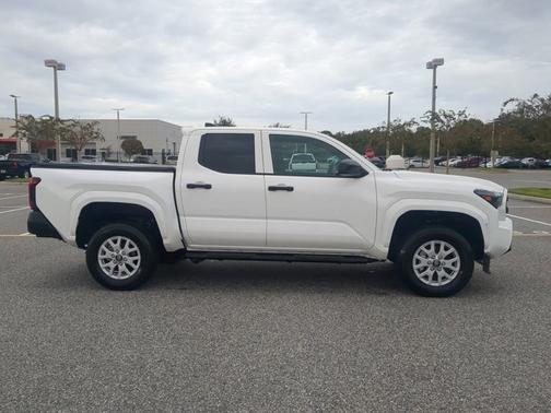 2024 Toyota Tacoma SR