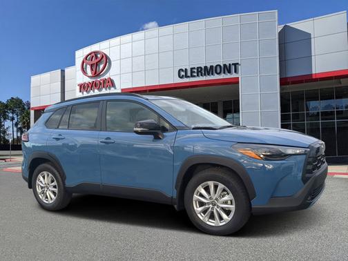 2026 Toyota Corolla Cross LE