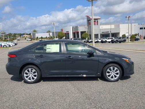 2025 Toyota Corolla Hybrid LE