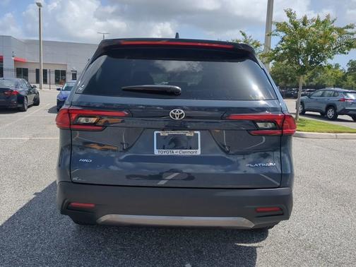 2025 Toyota Grand Highlander Platinum